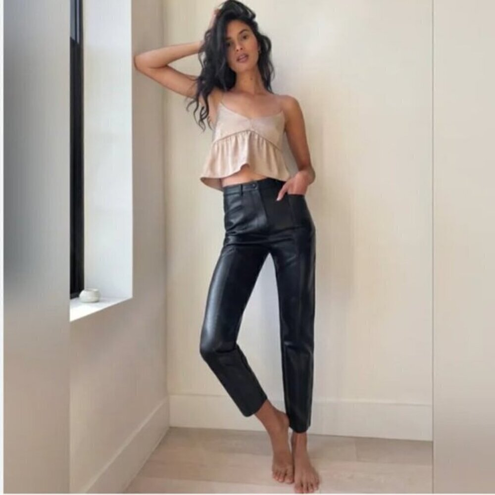 Wilfred Aritzia rebel pant High-waisted Vegan Leather pants Black Size 2